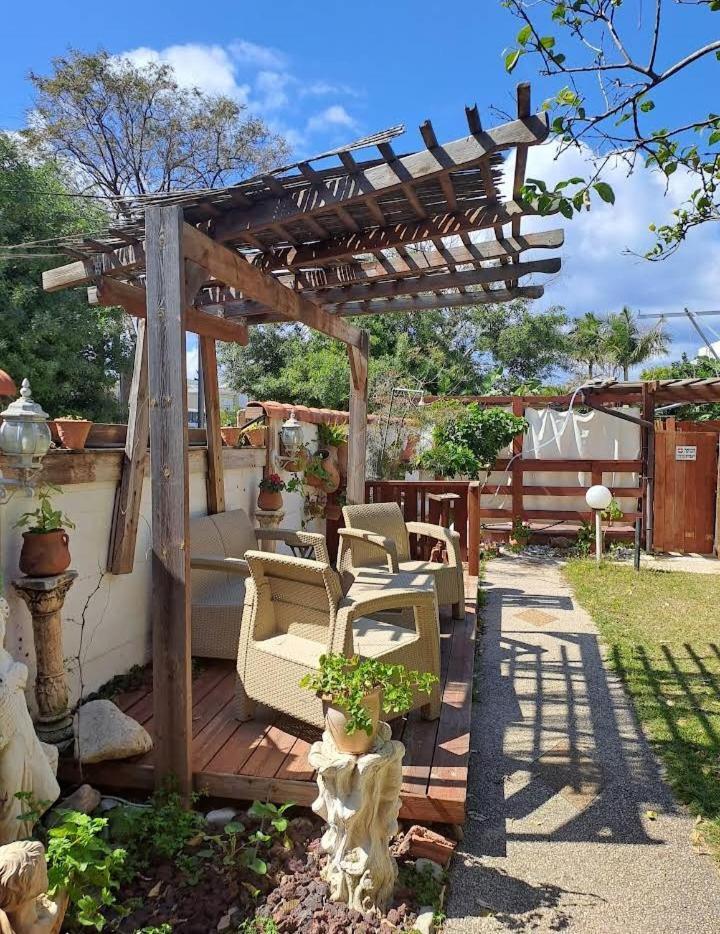 Czarina Cabin הבקתה הקיסרית והדירה הקיסרית Czarina Apartment Кесарія Екстер'єр фото
